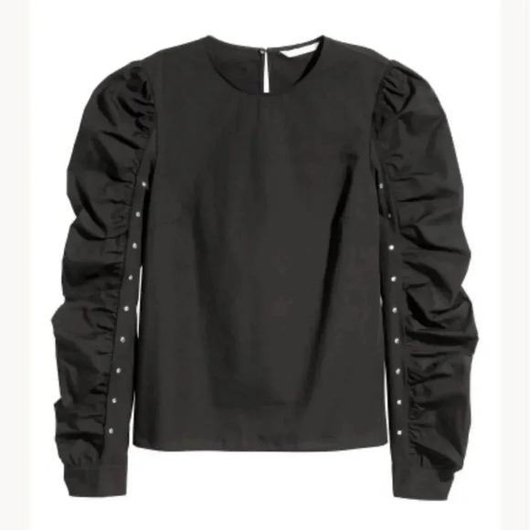 Blouse with studs - Picture 1 of 7